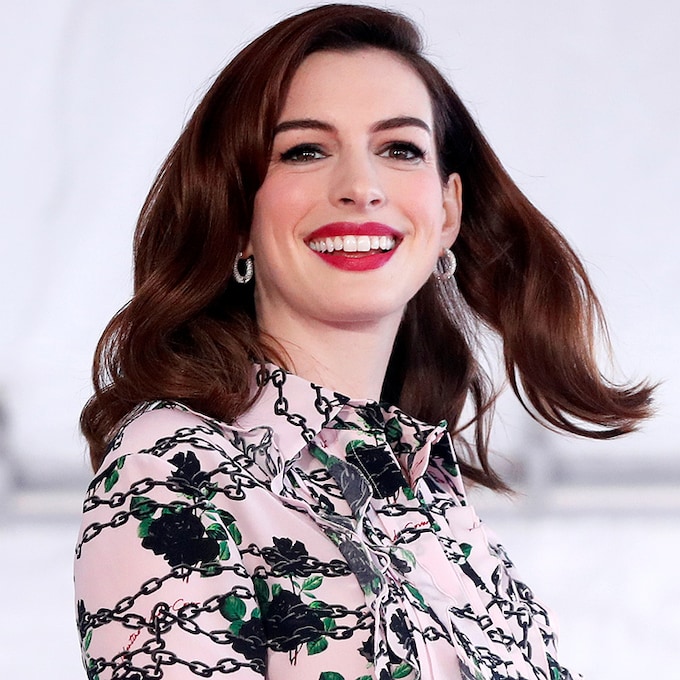 Anne Hathaway revela que está embarazada de su segundo hijo, pero no todo fue un camino de rosas