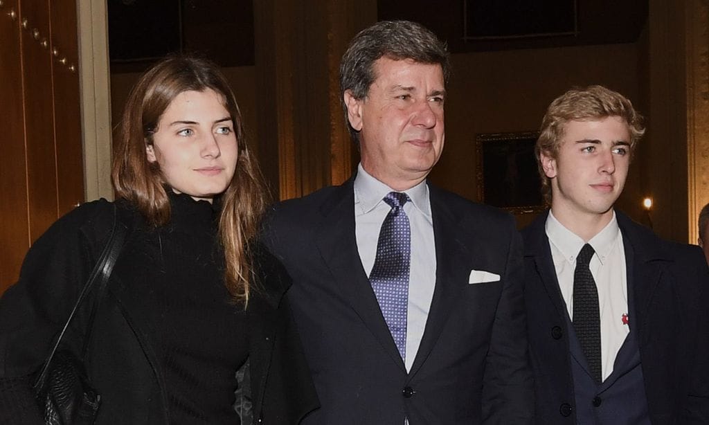 Luis Y Amina Martinez De Irujo Se Han Formado En La Escuela Britanica Privada Runnymede College