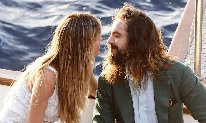 Heidi Klum y Tom Kaulitz muy 'acaramelados' en la fiesta previa a su boda en Capri