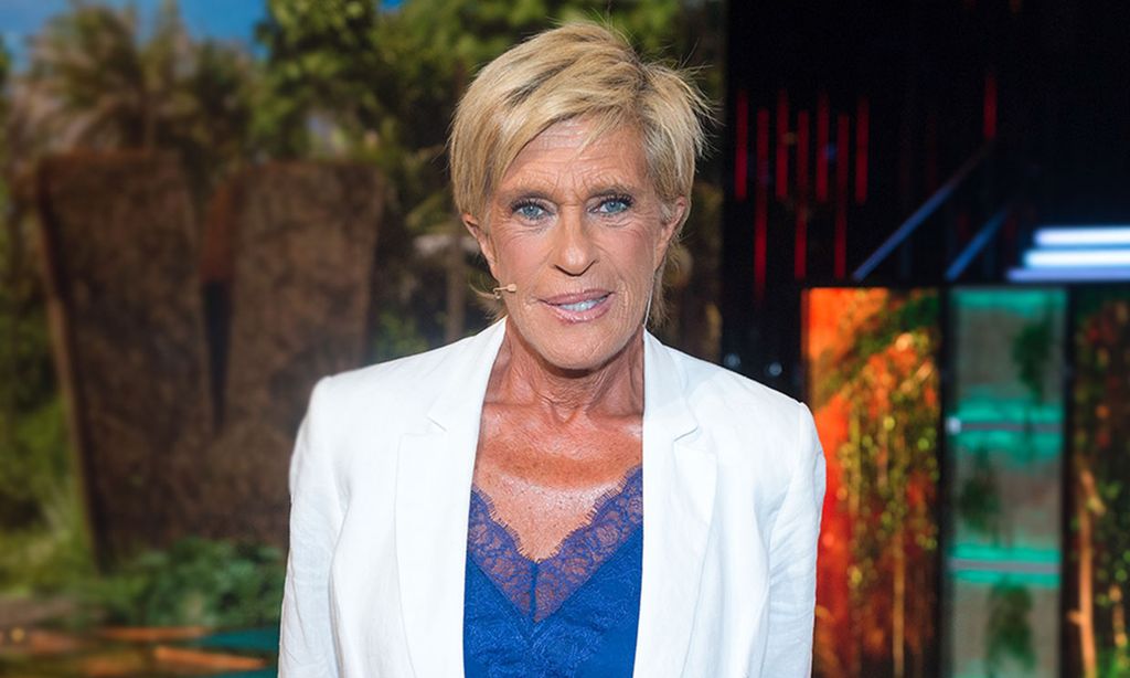 Chelo García Cortés, evacuada de Telecinco tras sufrir un aparatoso accidente