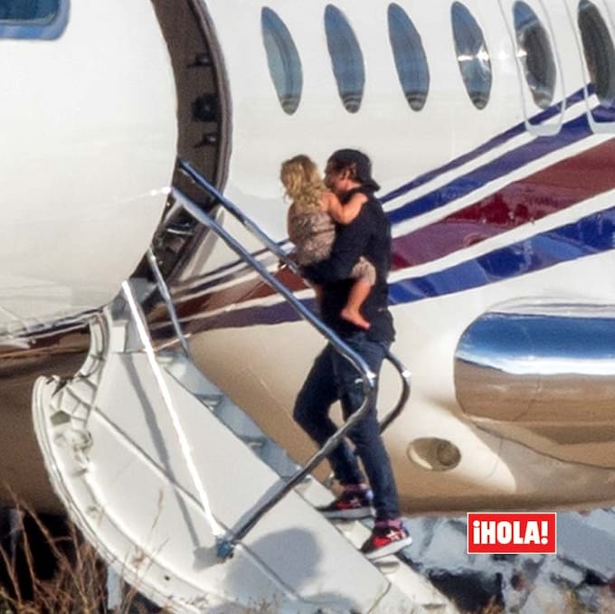 PRIMICIA: El (frío) reencuentro entre Irina Shayk y Bradley Cooper en Ibiza por su hija Lea