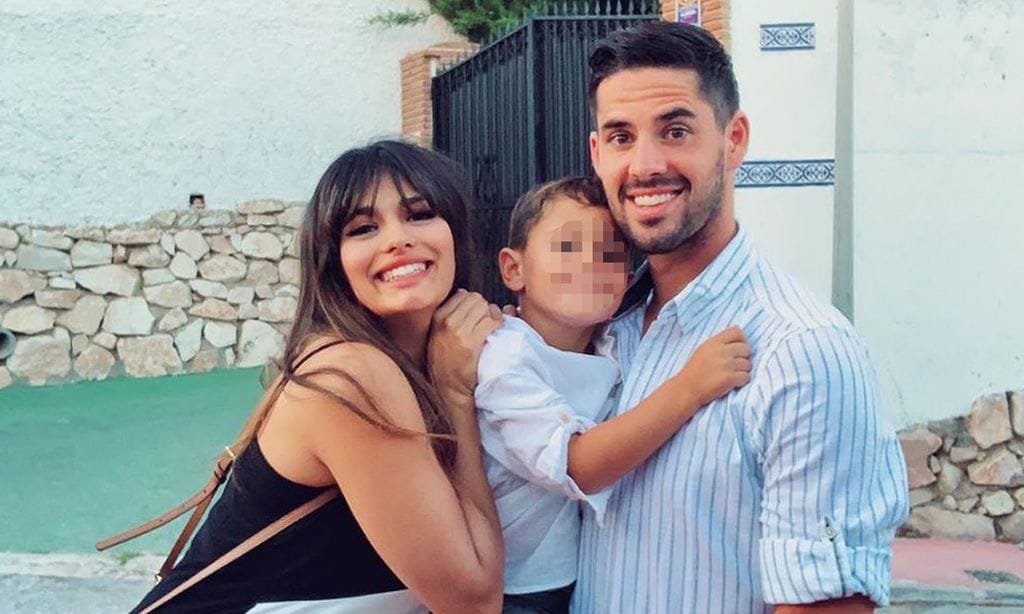 ¡Hinchables y una tarta de superhéroes! Sara Sálamo celebra el cumpleaños del hijo mayor de Isco Alarcón