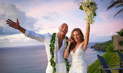 Dwayne Johnson se casa en secreto en Hawai