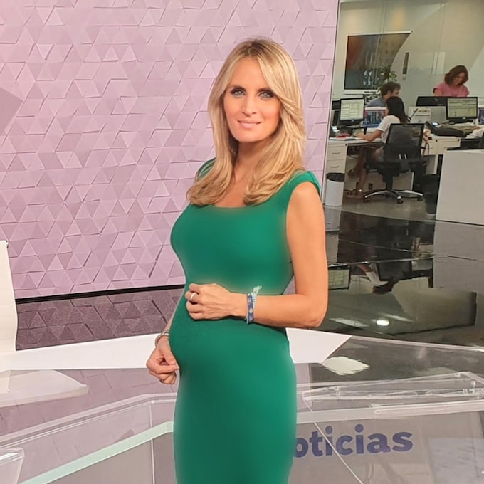 'No estamos ahí por ser modelos, sino periodistas': Hablamos con Angie Rigueiro, de Antena 3, antes de dar a luz