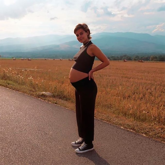 Las dudas e impresiones de Laura Escanes a un mes de dar a luz