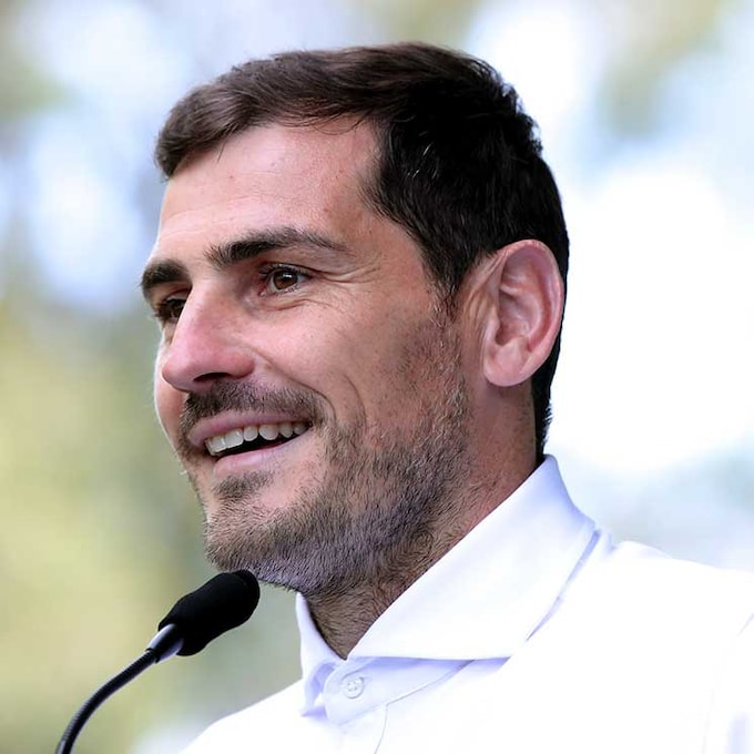 ¡Quién le ha visto y quién le ve! Iker Casillas vuelve a bromear con su peculiar (y jovial) estilo