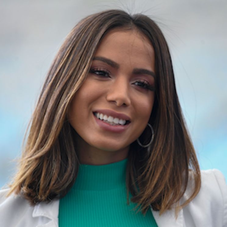 ¿Quién es la nueva seguidora de Anitta que ha desatado su lado 'fan'?