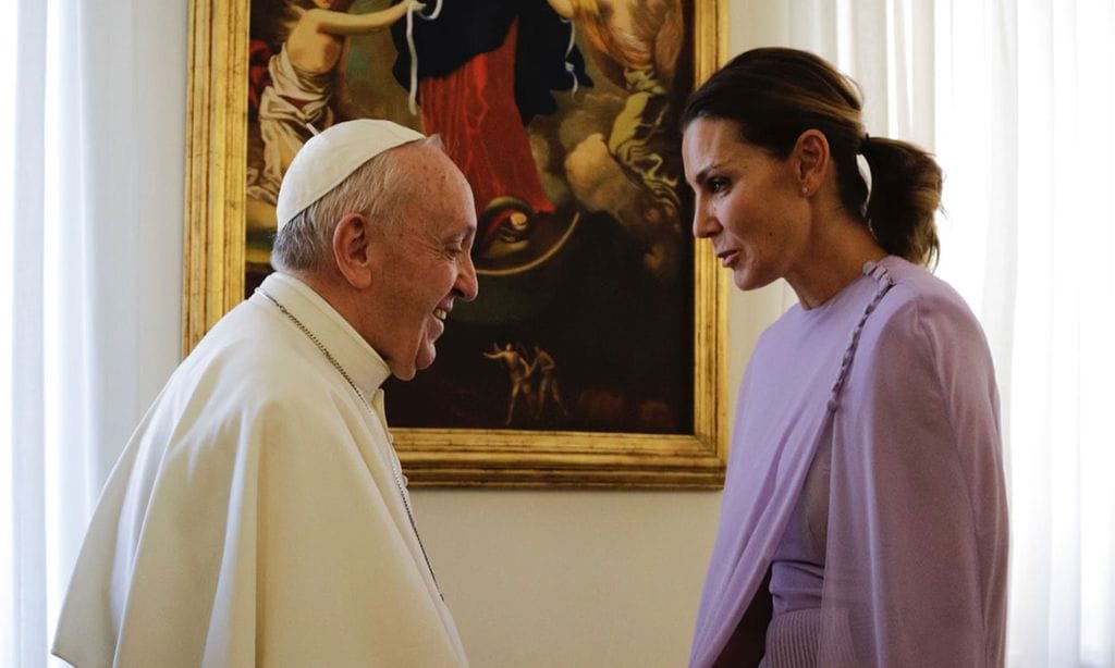 Mar Flores y Alicia Koplowitz, recibidas por el Papa Francisco en Roma