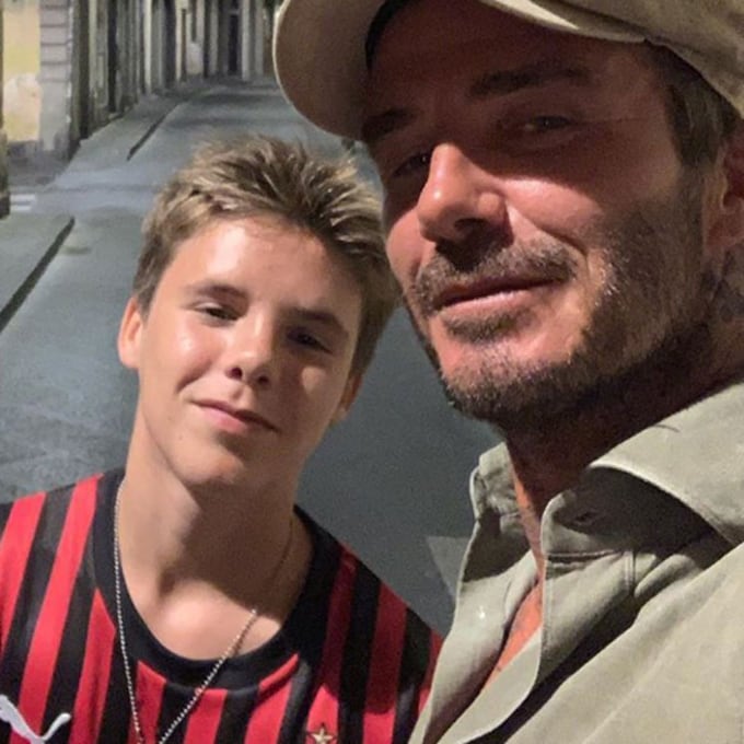 Cruz Beckham es apodado por su padre como 'Mr. Abdominales' (y no le falta razón)