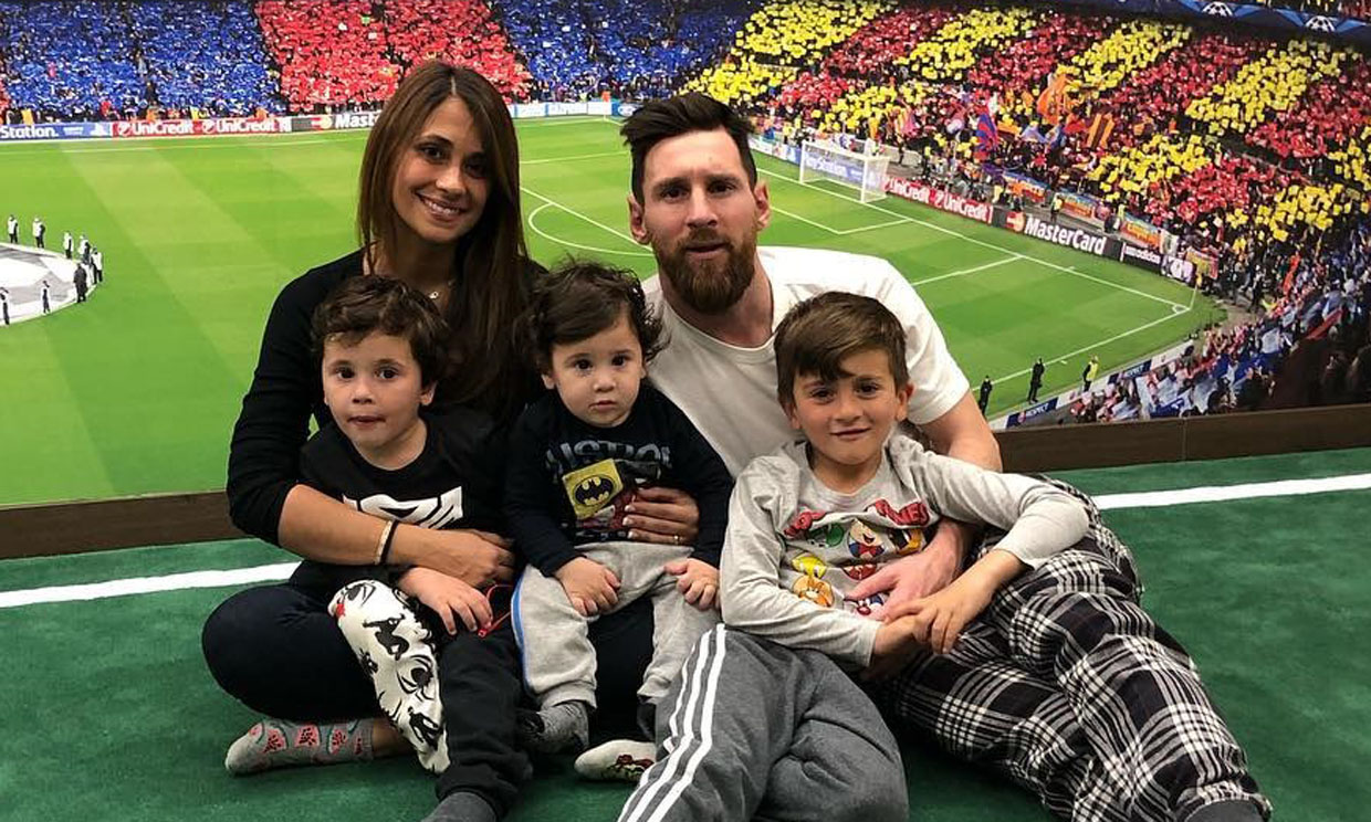 Los hijos de Antonela Roccuzzo cambian el balón de Messi por los guantes de Rocky