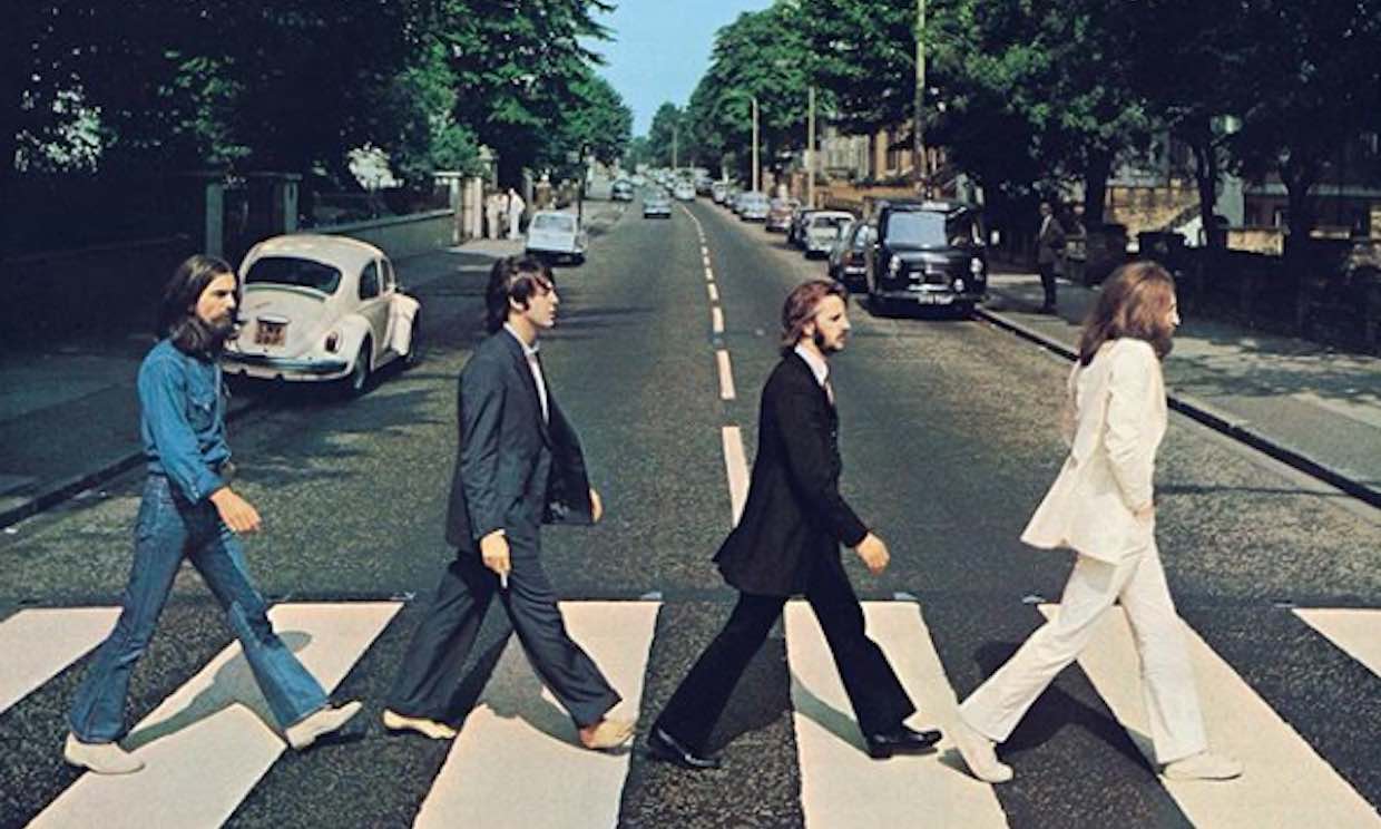 The Beatles estrenan el videoclip de 'Here comes the sun' en su cincuenta cumpleaños