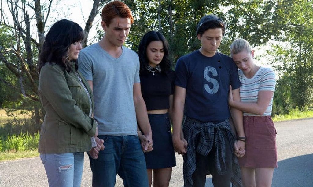 'Riverdale' dedica su estreno a Luke Perry y desvela la causa de la muerte de su personaje