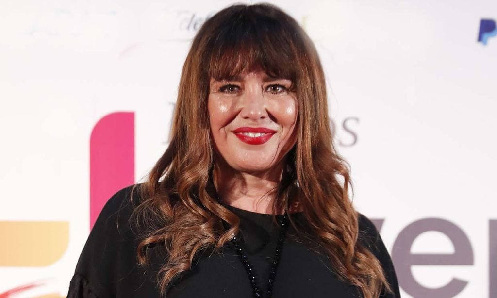Minerva Piquero, de inolvidable chica del tiempo a escritora