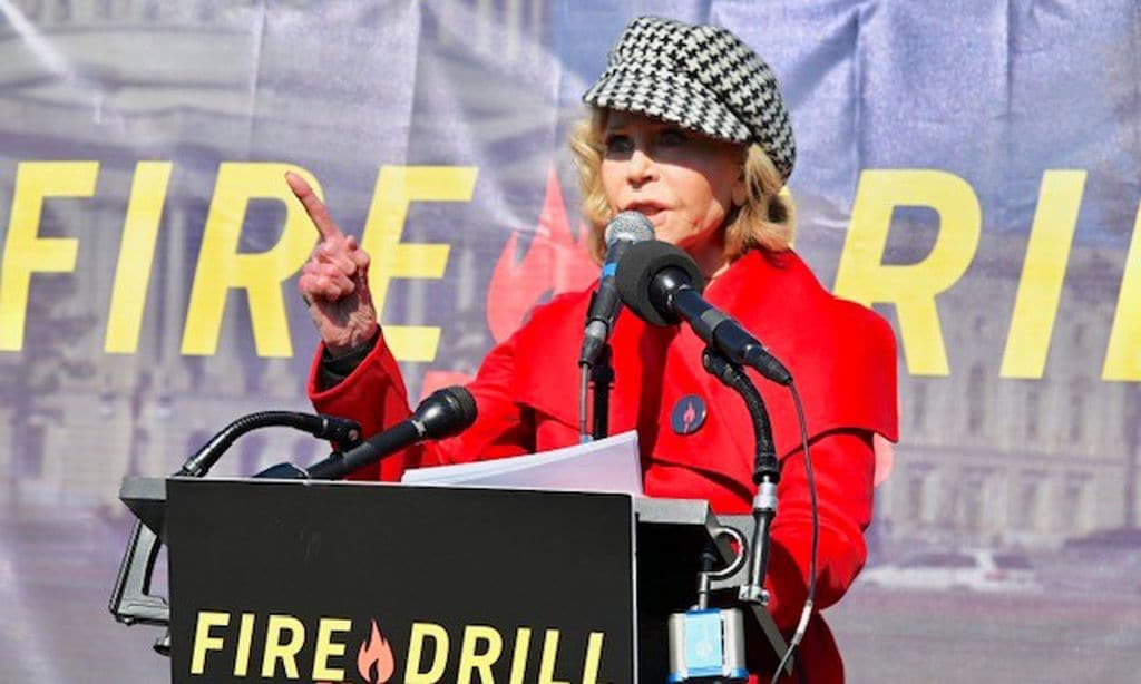 Jane Fonda in manette davanti al Congresso degli Stati Uniti 2 Risultato immagini per jane fonda arresto"
