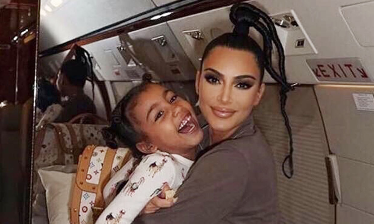 El extraño complemento con el que North West quiere que su madre entrene