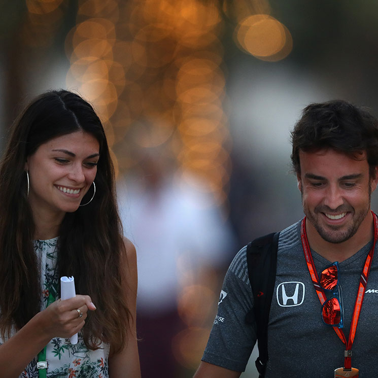 Fernando Alonso explica cómo es trabajar con su novia, Linda Morselli, y si se ve como padre o no
