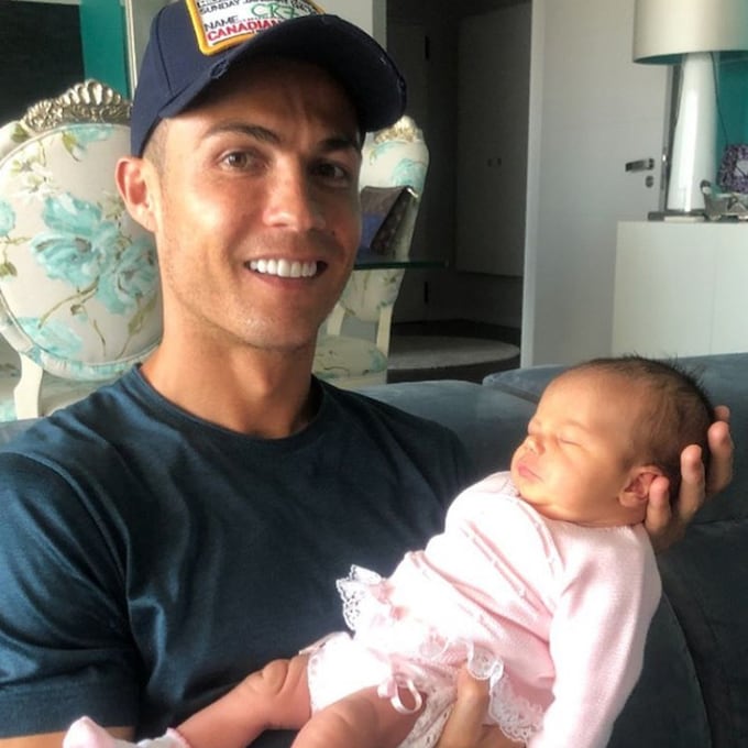 ¡Para comérsela! La sobrina de Cristiano Ronaldo es una 'mini-Kardashian'