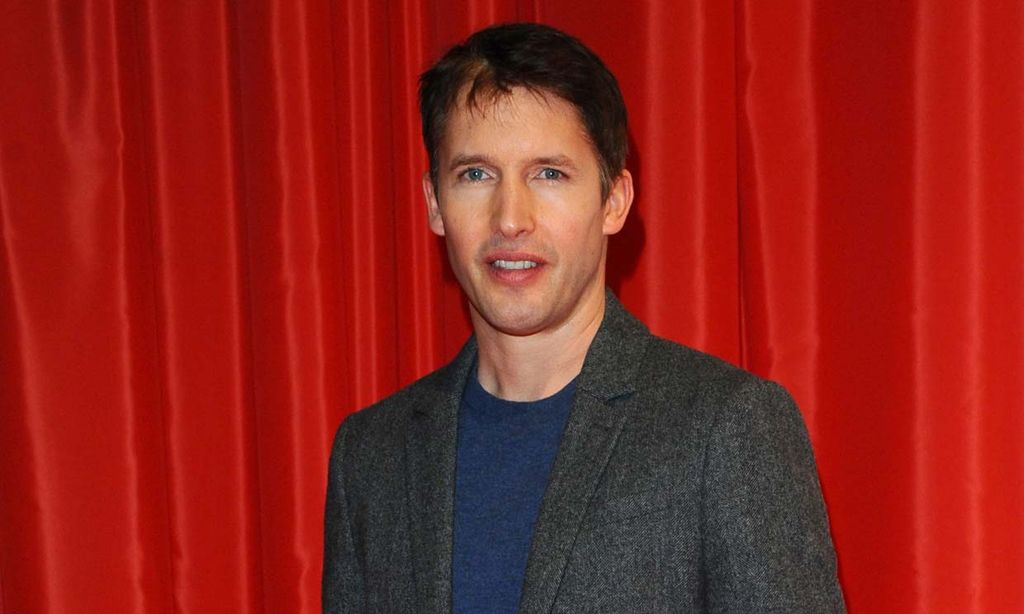 James Blunt pide públicamente un donante de riñón para su padre