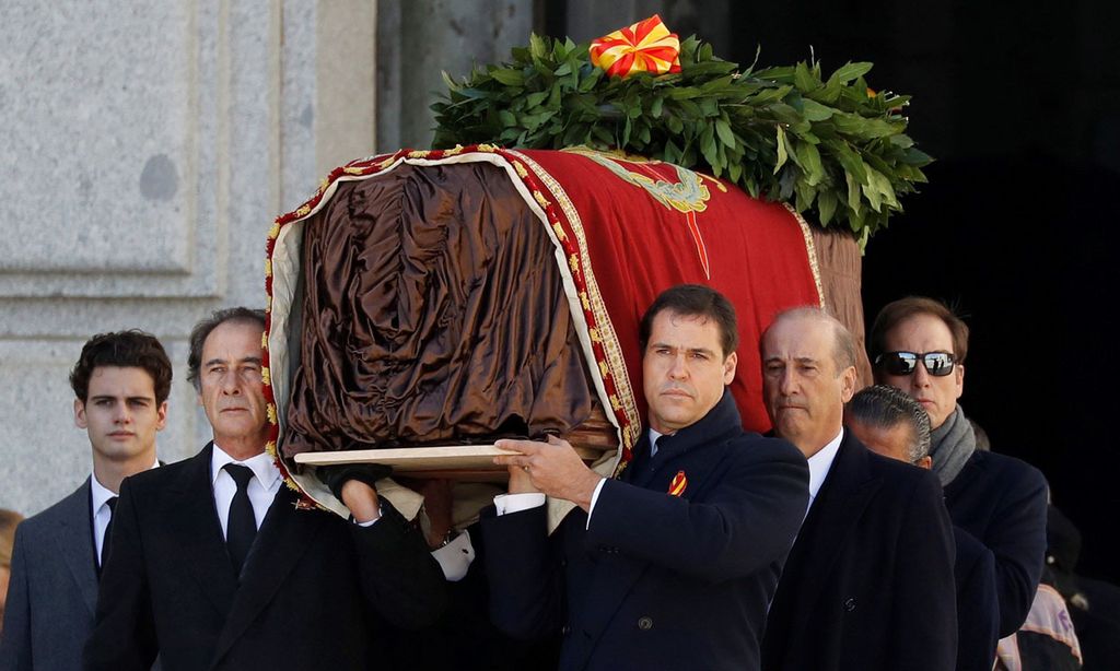 Así ha sido la salida de Franco del Valle de los Caídos