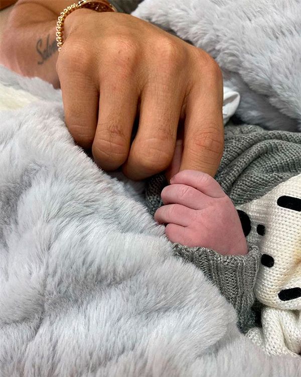 James Rodriguez Hola Confirma Que La Madre Del Bebe Que Ha Tenido Es James Rodriguez Hola Confirma Que La Madre Del Bebe Que Ha Tenido Es