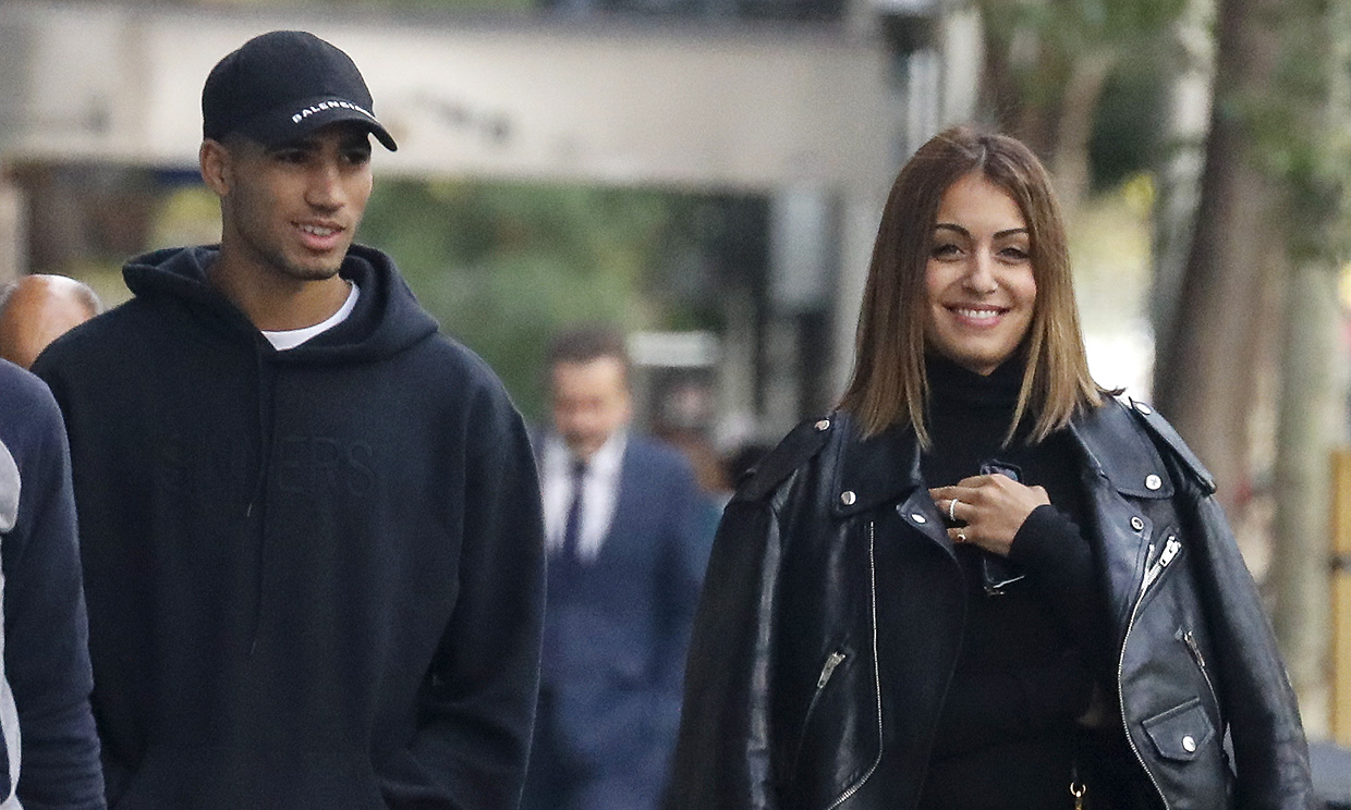 Hiba Abouk y Achraf Hakimi, dos futuros papás en el concierto de Nicky Jam