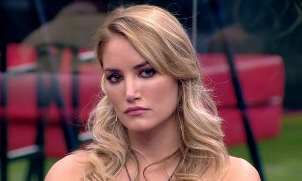 Alba Carrillo acusa a Antonio David Flores de 'jugar' con Mila Ximénez
