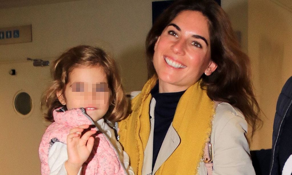 Carmen, la hija de Lourdes Montes y Francisco Rivera, ya es la chef oficial de la casa - Hola