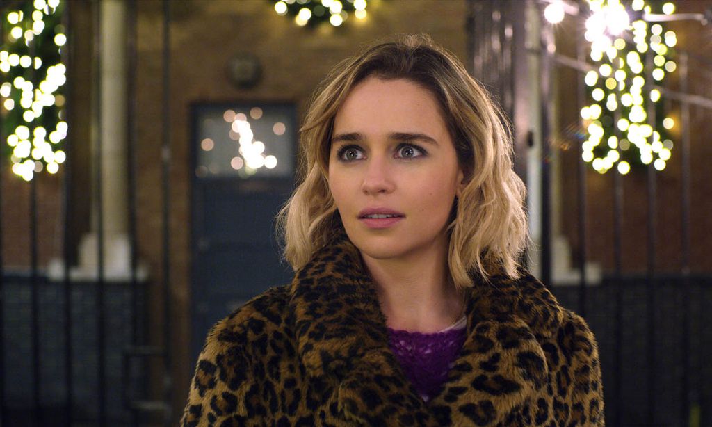 La 'khaleesi' Emilia Clarke muestra su lado más tierno en su última película 'Last Christmas'