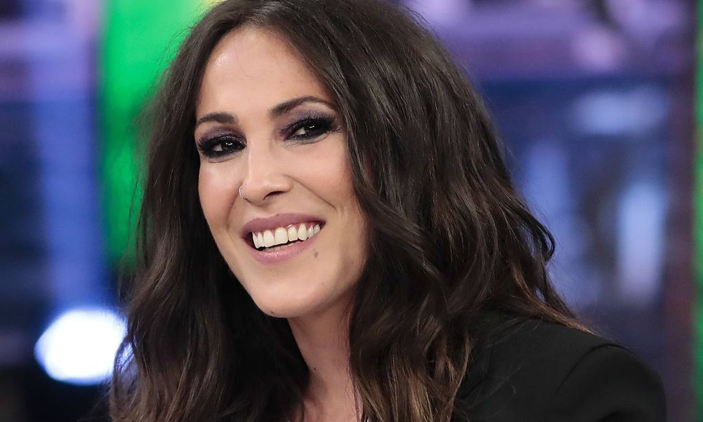 Malú se une a un proyecto solidario en medio de la expectación tras la retirada de Albert Rivera