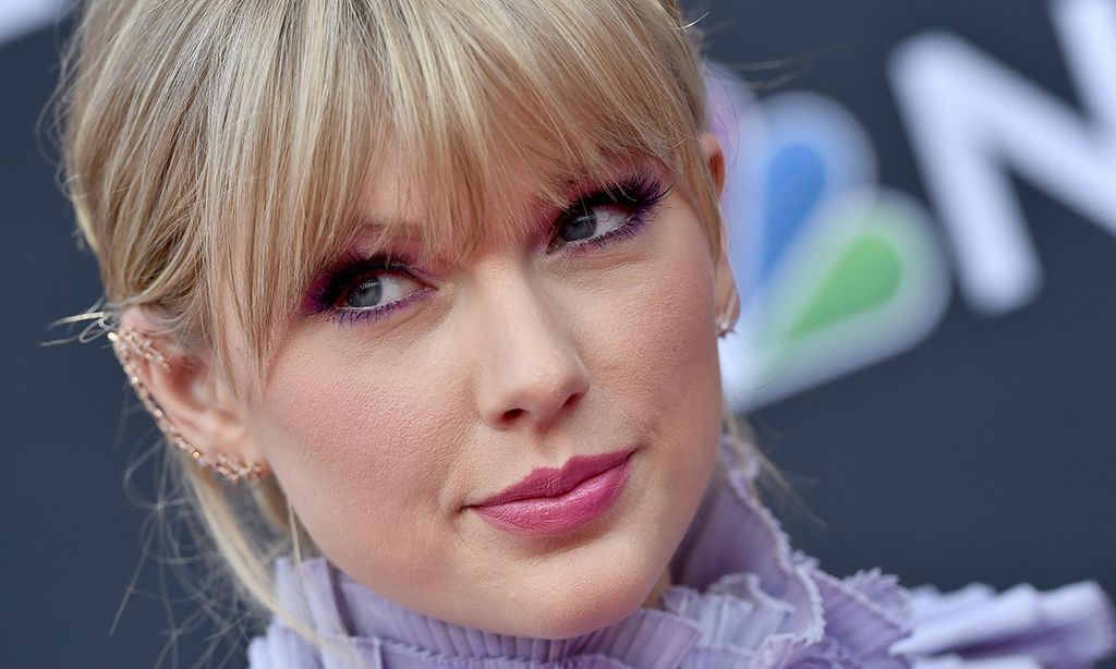 Taylor Swift denuncia que no le dejan cantar su música