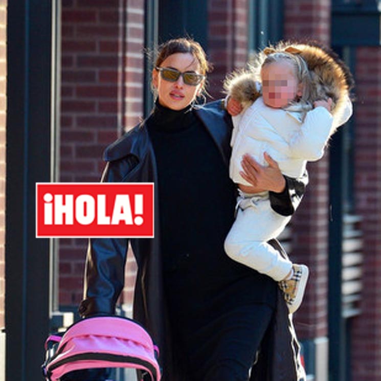 Irina Shayk y su hija Lea ya coordinan 'outfits' para salir de paseo