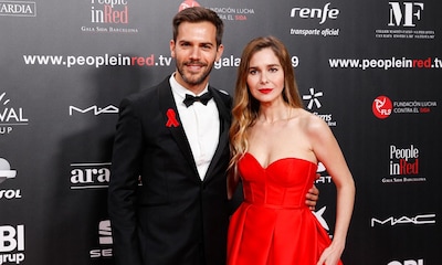 Marc Clotet y Natalia Sánchez, juntos por primera vez en la alfombra roja, cuentan a quién se parece su hija