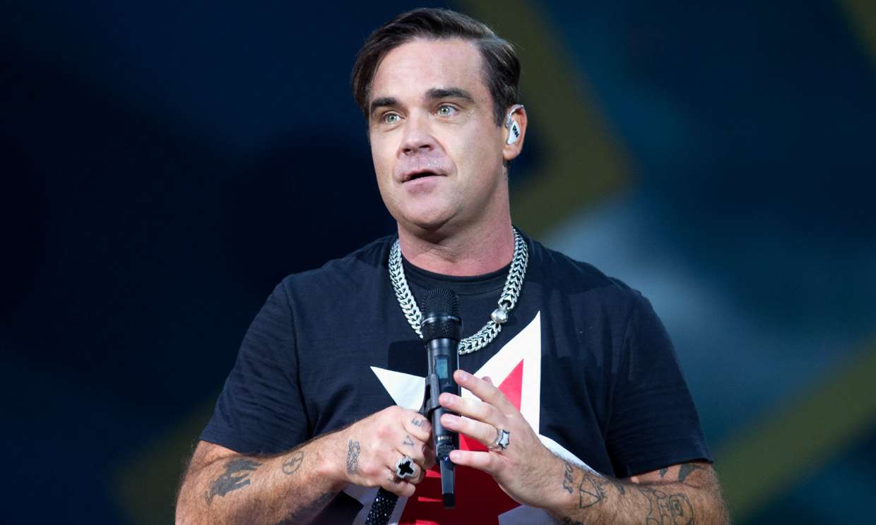 De chico malo a 'croner' dulce: Robbie Williams lanza su primer disco navideño
