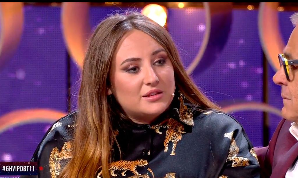 Rocío Flores estalla ante las acusaciones de Alba Carrillo a su padre