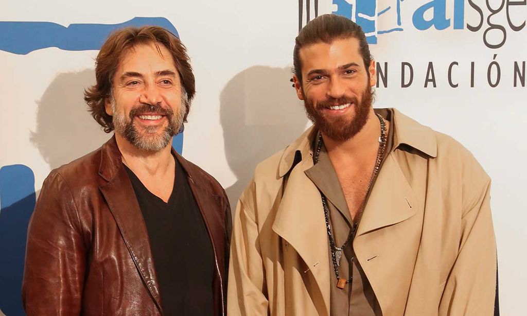 Can Yaman y Javier Bardem en los Premios Actúa