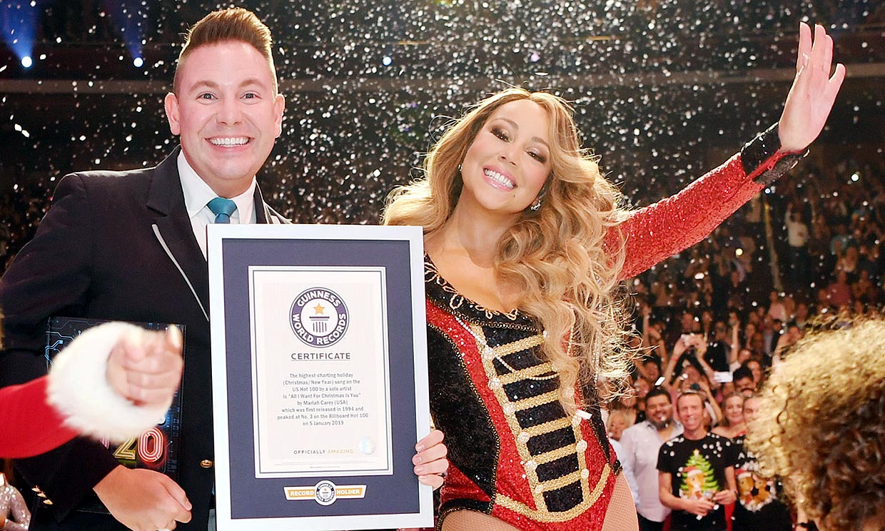 Mariah Carey se supera a sí misma y rompe nuevos récords de Navidad