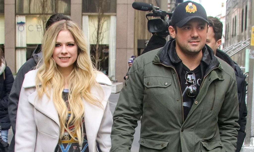 Avril Lavigne Ultimas Noticias E Imagenes Revista Hola Avril Lavigne Ultimas Noticias E Imagenes Revista Hola