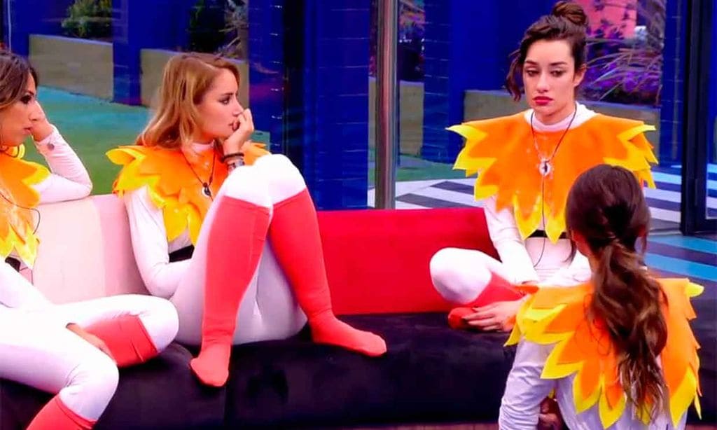Noche de confesiones: Adara revela a sus compañeras cuándo le empezó a gustar Gianmarco
