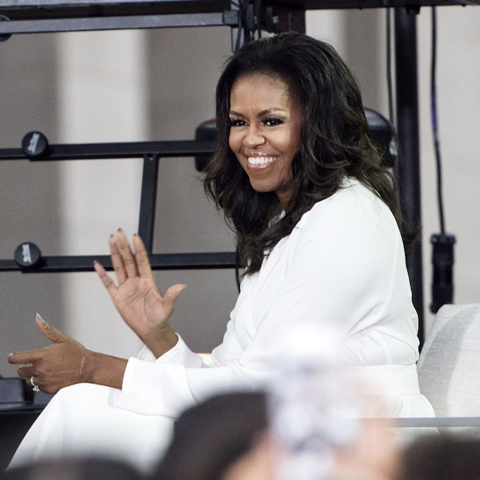 Michelle Obama dona 500.000 euros de los ingresos por su libro para apoyar la educación de las niñas