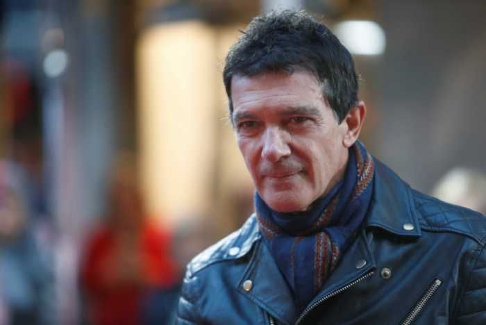 https://www.hola.com/imagenes/actualidad/20191209155869/globos-de-oro-2020-nominados-gt/0-756-563/antonio-banderas-cuerpo-z.jpg