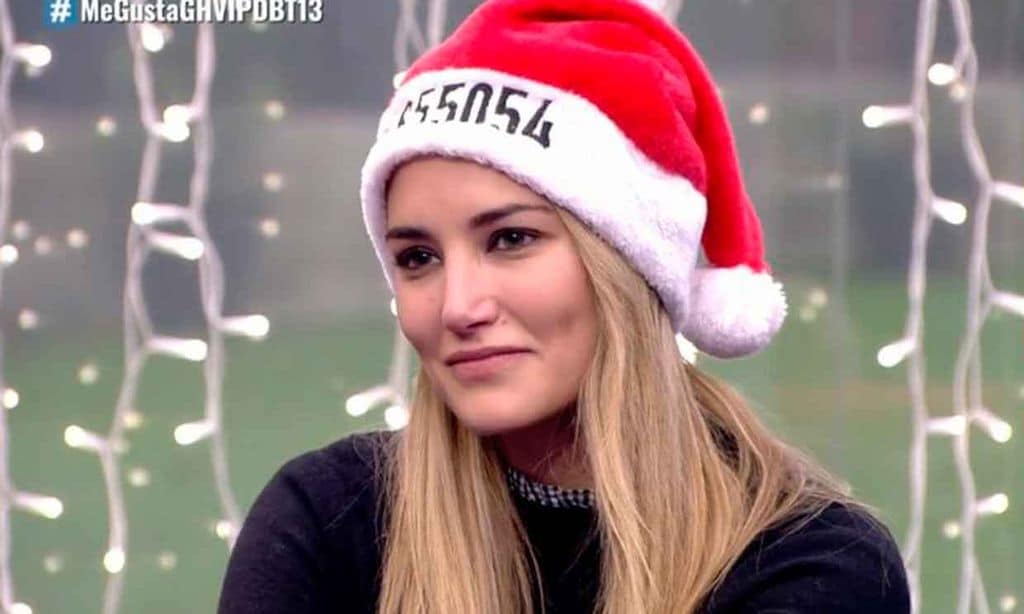 Alba Carrillo responde a la declaración de amor de Santi Burgoa