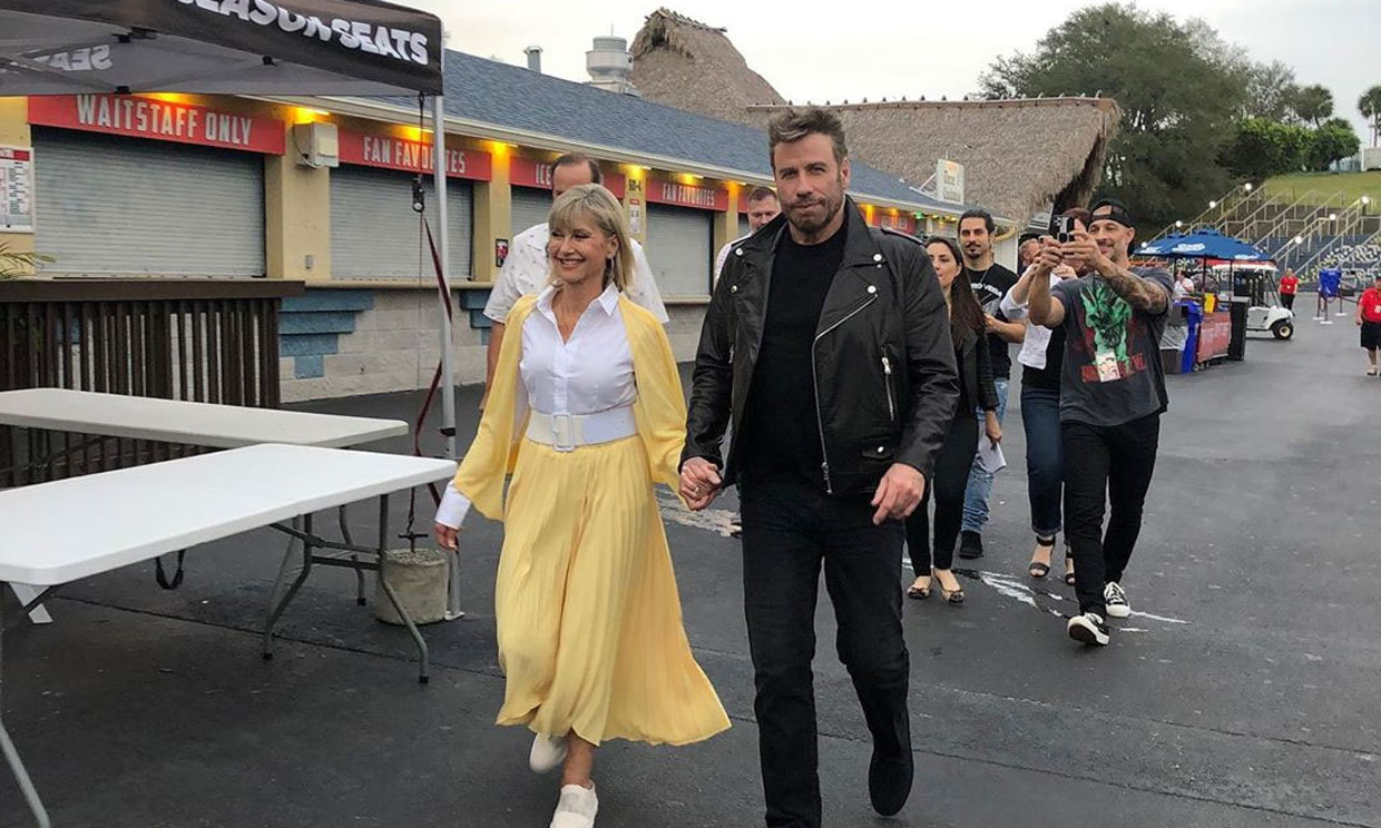 Olivia Newton John y John Travolta, se reencuentran 41 años después de Grease