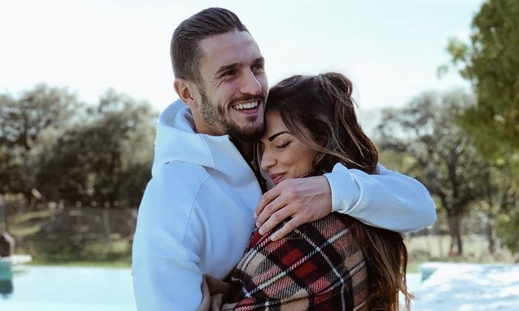 La primera foto de Koke y Beatriz Espejel con Leo, su hijo recién nacido