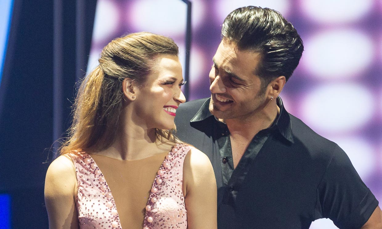 En ¡HOLA!, David Bustamante y Yana Olina dan otro paso más en su relación