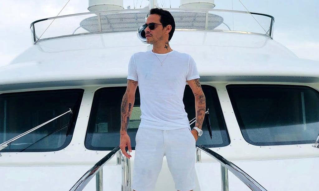 Arde el yate de Marc Anthony en Miami