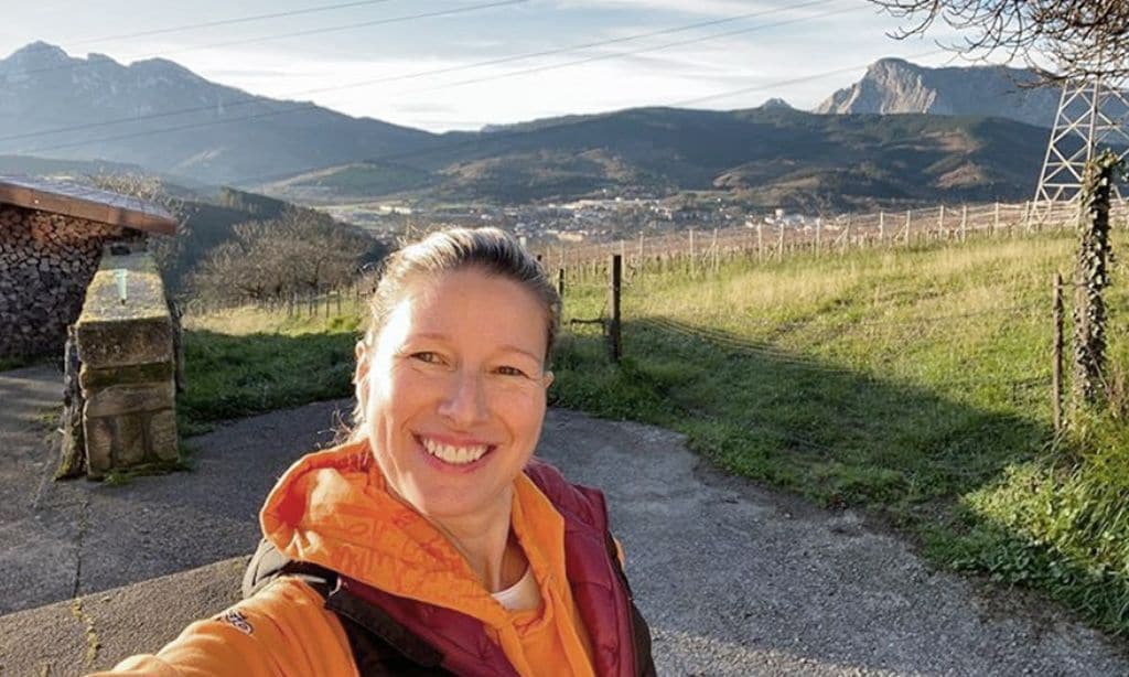 Anne Igartiburu disfruta de su pueblo en familia antes de las campanadas