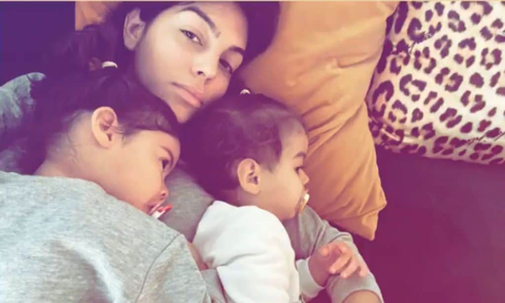 Georgina Rodríguez 'muere de amor' con los mimos de sus niñas, Eva y Alana Martina
