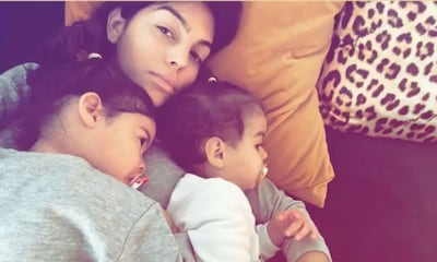 Georgina Rodríguez 'muere de amor' con los mimos de sus niñas, Eva y Alana Martina