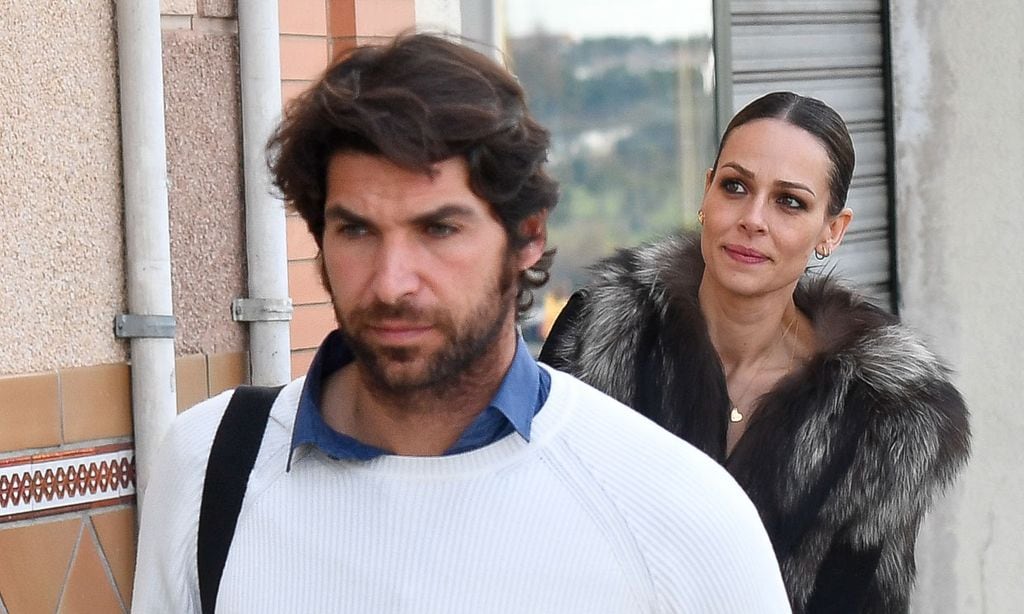 Cayetano Rivera celebra junto a Eva González y en familia su 43 cumpleaños