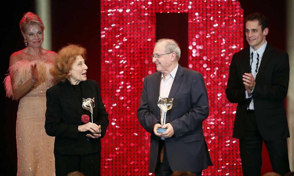 Julia y Emilio Gutiérrez Caba protagonizan el momento más entrañable de la noche